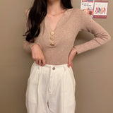 Bluza Helora cu decolteu in V si nasturi decorativi