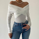 Bluza tip body Amelly alba cu decolteu petrecut tip barcuta
