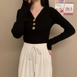 Bluza Helora cu decolteu in V si nasturi decorativi