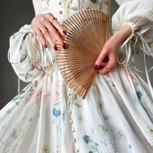 Rochie Fauna cu imprimeu floral si nasturi imbracati