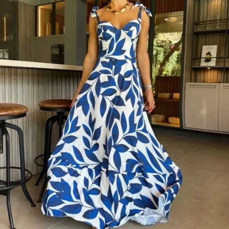 Rochie Idaila cu imprimeu floral si decolteu tip inima