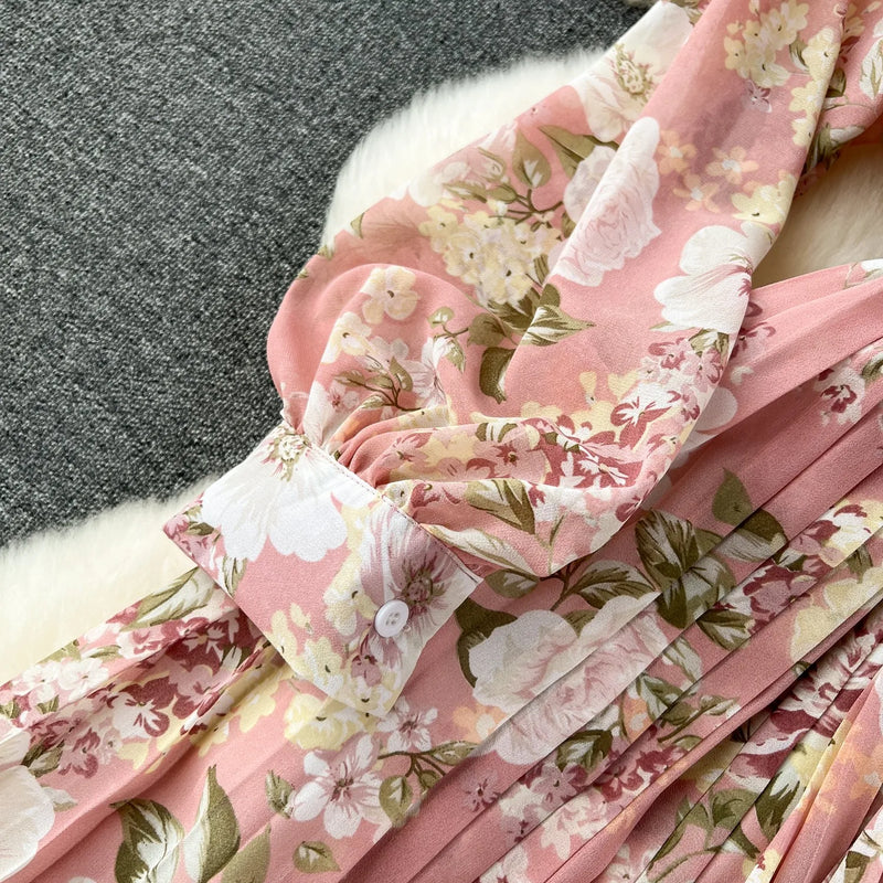 Rochie Chloe roz cu volanase si curea accesorizata