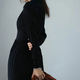 Rochie Seleris cu nasturi si croi in A