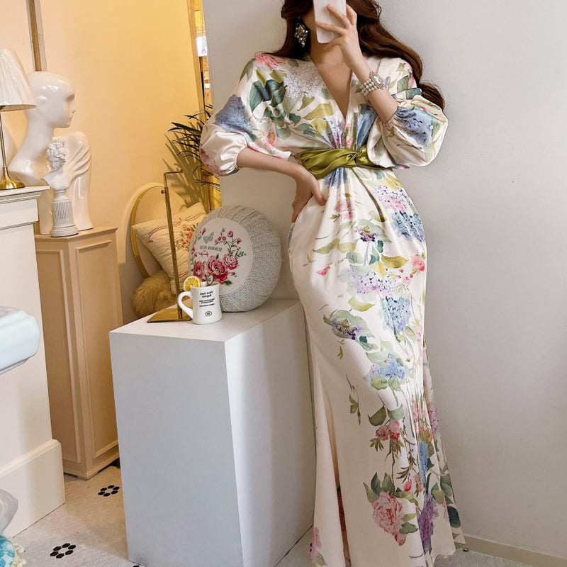 Rochie Aletta cu imprimeu floral si maneci bufante