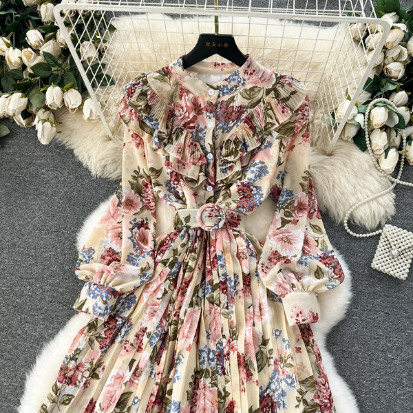 Rochie Chloe crem cu volanase si curea accesorizata