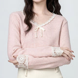 Bluza Yulia cu decolteu in V si terminatii din dantela