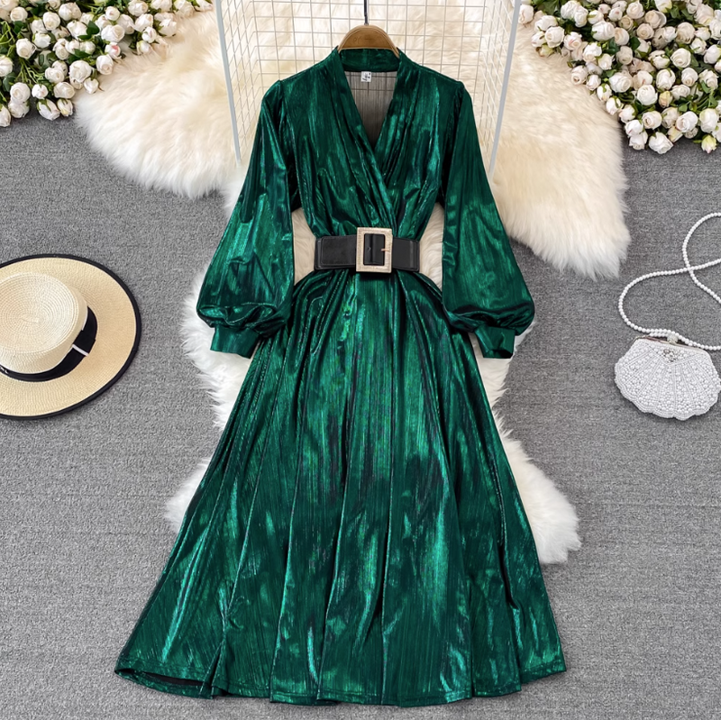Rochie Basil verde cu efect de luciu metalic