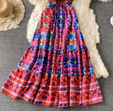 Rochie Cordelia rosie cu imprimeu deosebit brodat si bretele reglabile