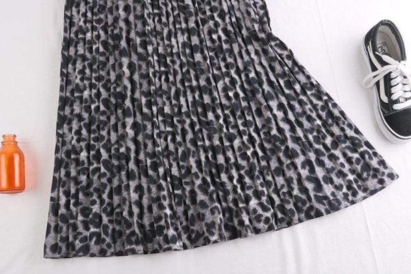 Fusta Vandana neagra cu animal print