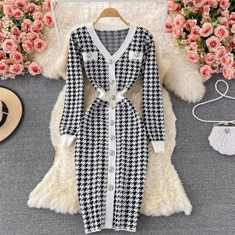 Rochie Hasha alba cu nasturi decorativi
