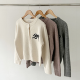 Jerseu Davinia din tricot fin cu funda imprimata