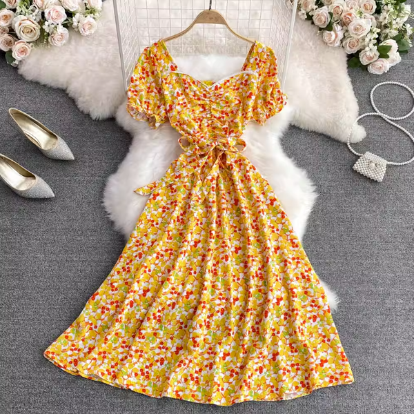Rochie Ressa galben cu maneci scurte si imprimeu floral