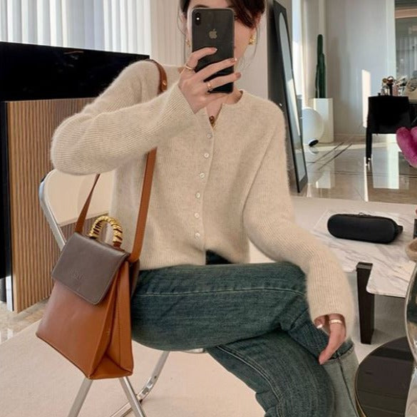 Jerseu Kallio crem din tricot