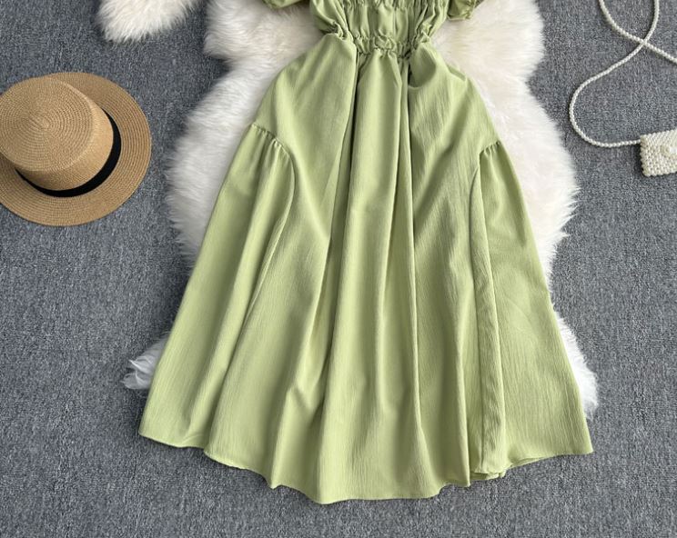 Rochie Sistela verde masliniu cu maneci scurte bufante
