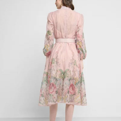Rochie Rania roz cu imprimeu floral si curea accesorizata