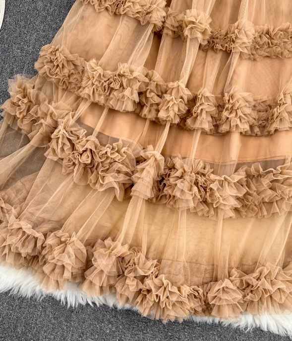 Fusta Volty maro din tulle cu incretitturi