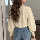 Bluza Darla cu funda si maneci bufante