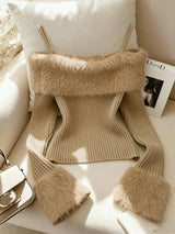 Bluza Sherra din tricot reiat cu terminatii din puf