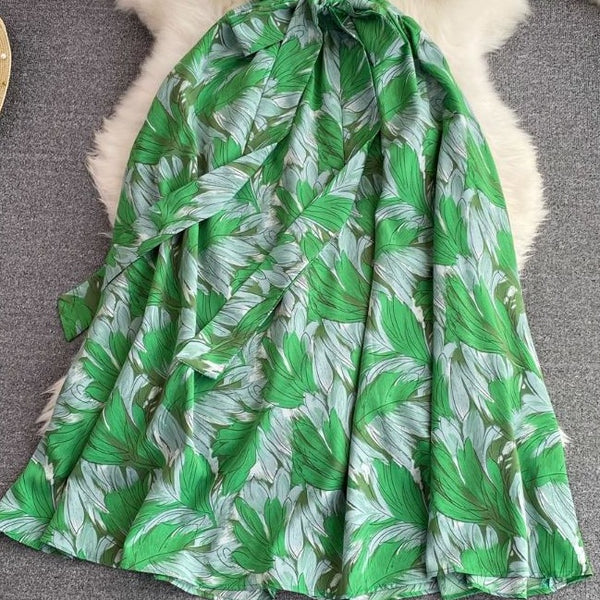 Rochie Onissia verde inchis cu imprimeu si cordon accesorizat
