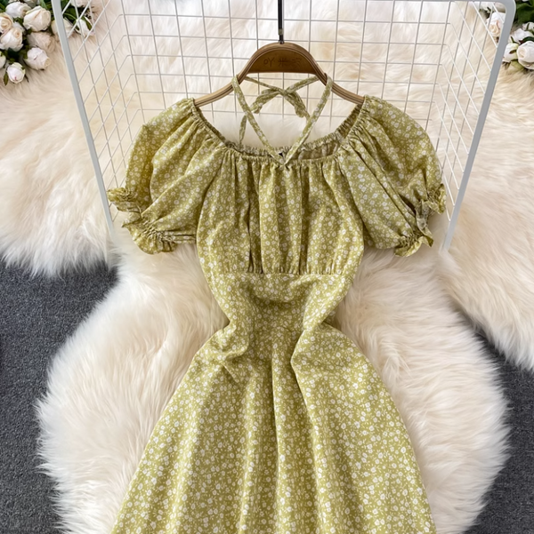 Rochie Nacca mustarie cu flori albe si snur decorativ
