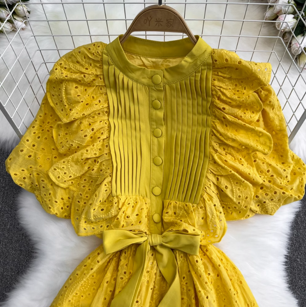 Rochie Freance galbena din dantela brodata accesorizata cu volanase