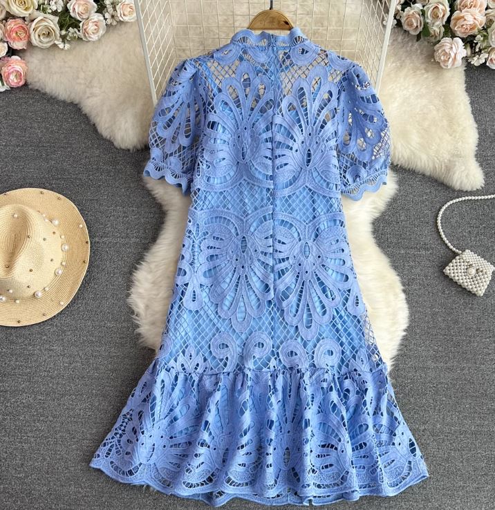Rochie Ophelia albastru din dantela brodata