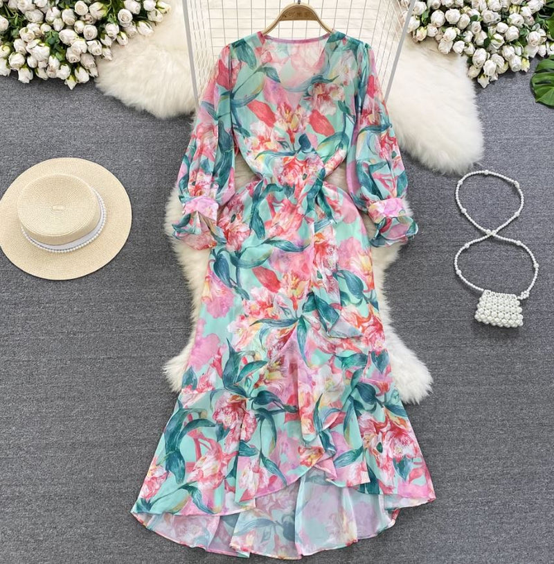 Rochie Gina verde cu decolteu in V si imprimeu floral