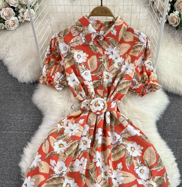 Rochie Gamma portocalie cu imprimeu floral si curea accesorizata