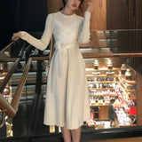 Rochie Peninah crem din tricot reiat cu insertii din tulle