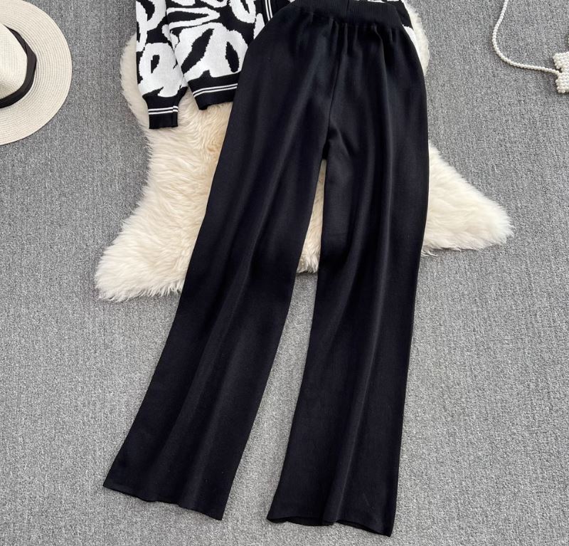 Set Abani negru din tricot compus din pantaloni si jerseu cu animal print