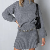 Set tricotat Frida - compus din bluza si fusta cu pliuri