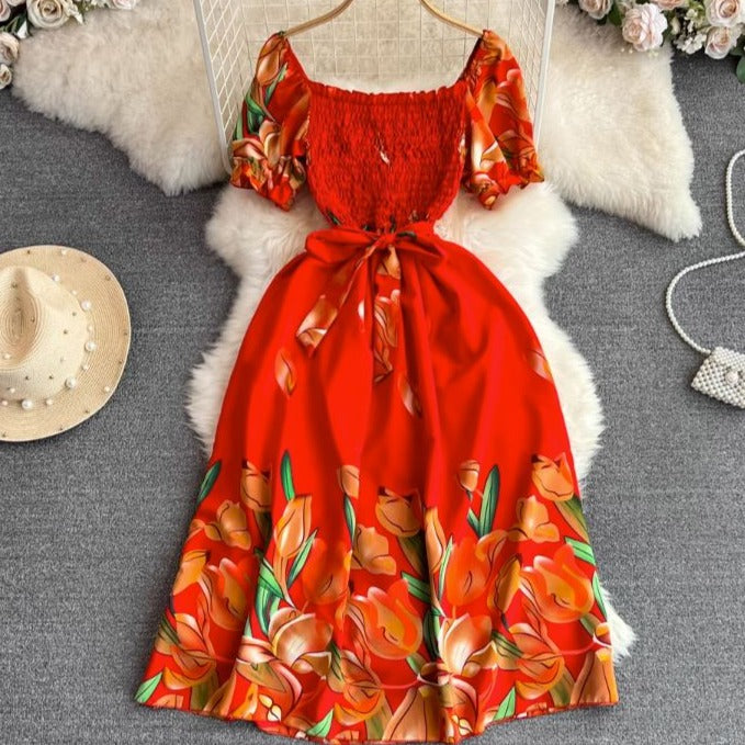 Rochie Lanna rosie cu decolteu patrat si imprimeu floral