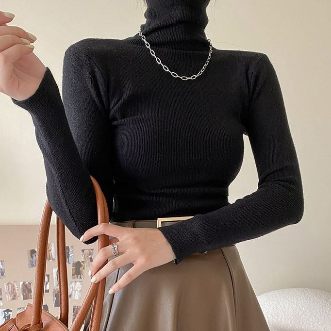 Maleta Annie cu reiatii si guler inalt