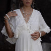 Rochie midi Aylora cu volanase si decolteu adanc