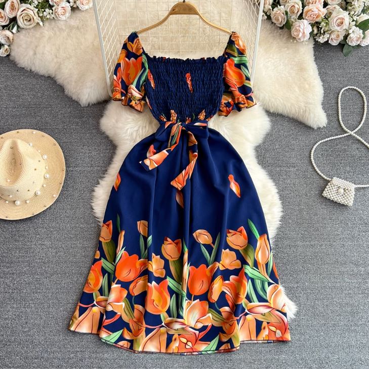 Rochie Lanna bleumarin cu decolteu patrat si imprimeu floral