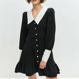 Rochie Netheea cu guler lat in V