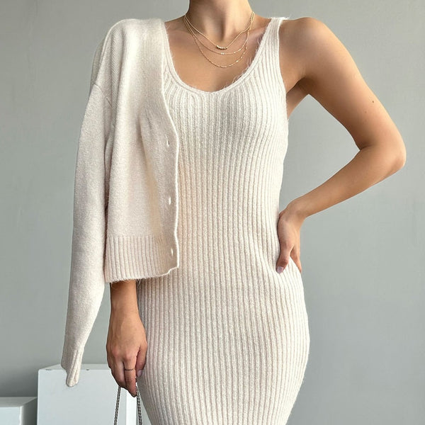 Set Denissa crem din tricot format din rochie midi si jerseu scurt