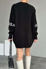 Pulover Noemie negru din tricot cu detalii tip rupturi decorative