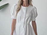 Rochie Afra alba cu nasturi tip perle si maneci bufante