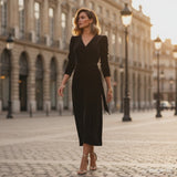 Rochie Aryana cu decolteu petrecut din catifea