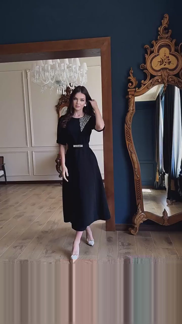 Rochie Olaria cu decolteu accesorizat cu pietricele - curea inclusa