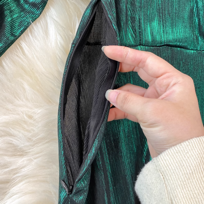 Rochie Basil verde cu efect de luciu metalic