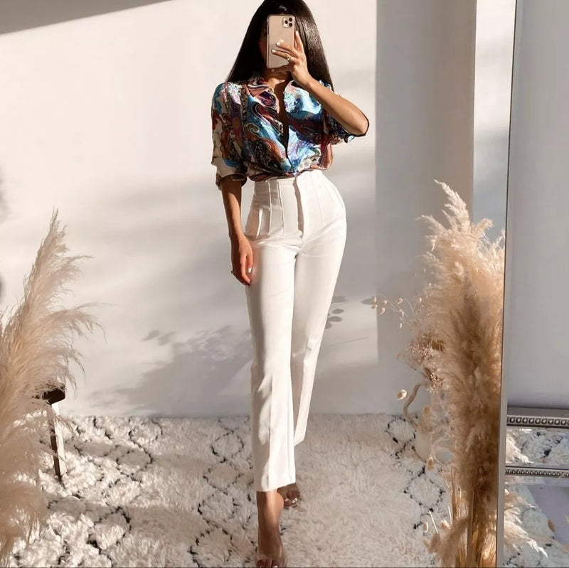 Pantaloni Jemma albi cu talie inalta, croiala conica si pense