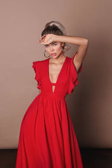 Rochie Sanzy cu decolteu adanc si volanase