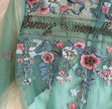 Rochie Laila verde cu broderie florala
