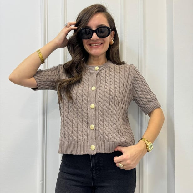 Top Tarra din tricot cu nasturi functionali
