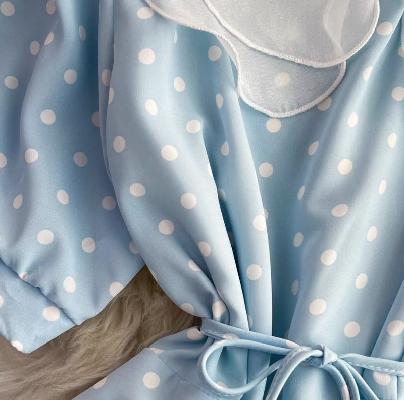 Rochie Amedia albastra cu imprimeu buline si guler dublu