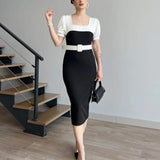 Rochie Prisella cu decolteu patrat accesorizat cu perle - curea inclusa