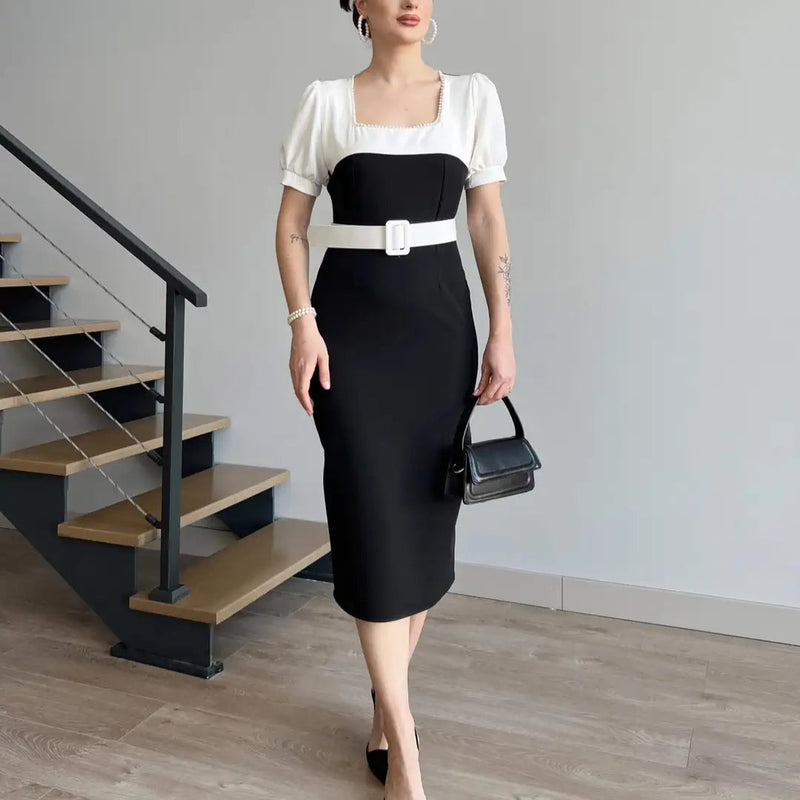 Rochie Prisella cu decolteu patrat accesorizat cu perle - curea inclusa
