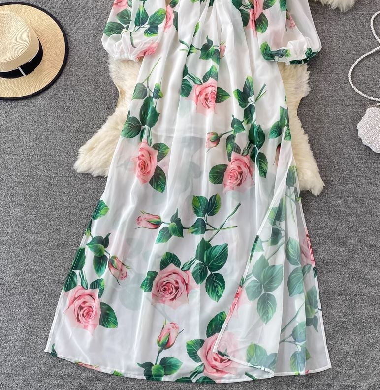 Rochie Fadima lunga cu maneci tip clopot si imprimeu floral